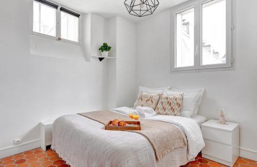 Quartier de la Roquette Apartment | BnBNova - Bright 1BR Near Bastille & Marais