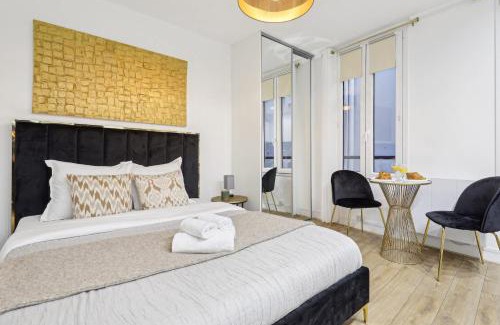 Paris City Center Apartment | BnBNova - Louvre & Tuileries Gardens