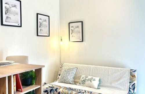 Sesto Calende Apartment | Bnbook Suite Leonardo