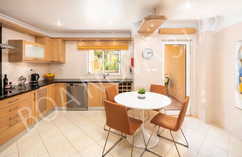 Estombar Ski Chalet | Boa Nova 31/2 | professionally cleaned | 2-bedroom townhouse | close to Carvoeiro and Ferragudo