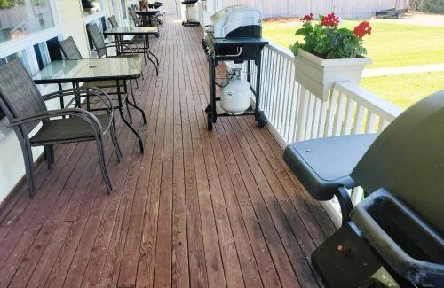 Cavendish Hotel | Boardwalk Motel