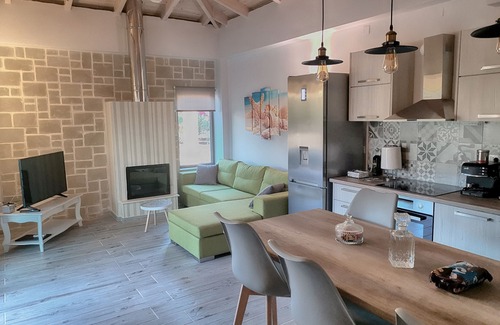 Nopigia Villa | Boasting a garden, an outdoor pool and sea views, Elena villa is set in Kissamos