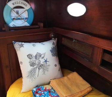 Marina di Pisa Boat Rental | Boat ∙ 2 bedrooms ∙ 2 guests