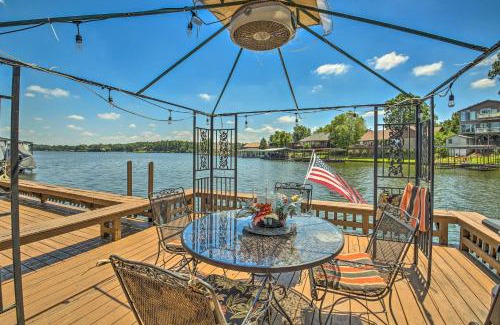 Lakeland House | Boat Launch on Lake Hamilton Cozy Cottage!