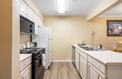Indian Point Condo | Boat Lover's Dream: Condo Rental with Marina Access