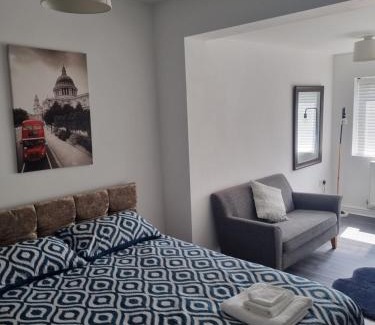 Abercwmboi Apartment | Bob's Bunkhouse