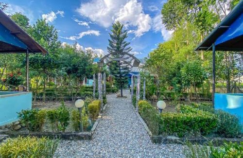 Namarjung Hotel | Bob's Garden