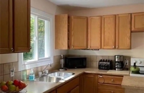 Frontenac Cottage | Bobs Lake 3 Bedroom Waterfront : $1495* Last Minute Weekly Special!