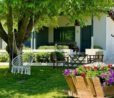 Almopia Apartment | Bocca al Lupo Villas