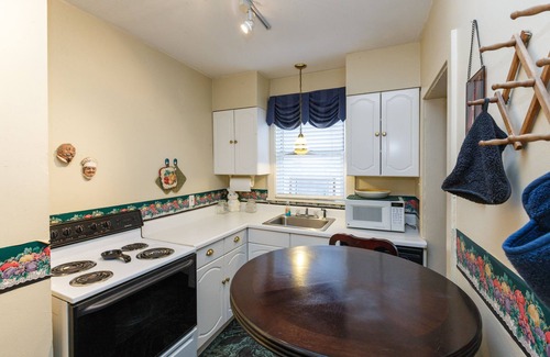 Mexican War Streets Bed & Breakfast | Boggs Mansion