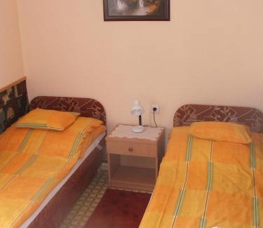 Zsorifurdo House | Boglárka Panzió - Étterem