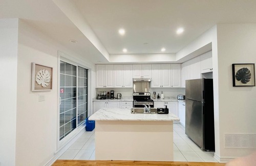 Markham House | Boho Chic Markham Family Stay, Special Summer Price!