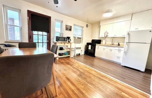 Westwood Apartment | BOHO Inspired, Pet Friendly, 2 bed 1 bath Apartment