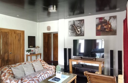Candijay Bed & Breakfast | Bohol 3 Bedroom Villa