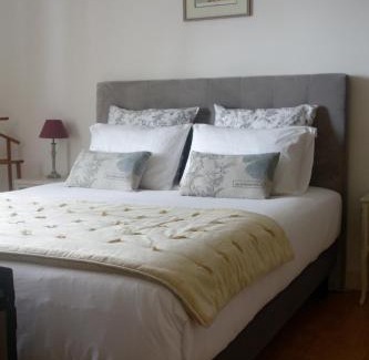 Saint-Pierre-de-Buzet Bed & Breakfast | Bois de Cadène