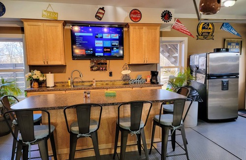 Lakeland House | Bon Jodi's Dreamy Escape Guest House
