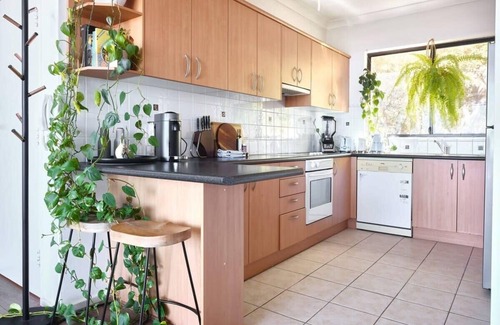 North Bondi Apartment | Bondi Oceanview Escape