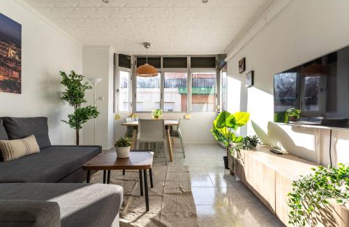 Sants-Badal Apartment | Bonito apartamento Camp Nou