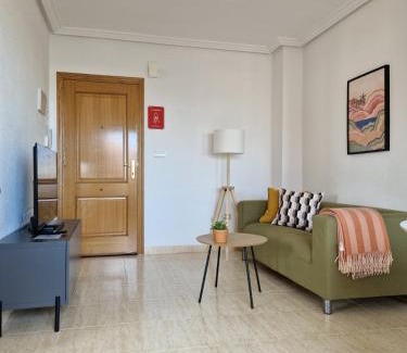 La Marina Apartment | Bonito piso al lado del Mar!