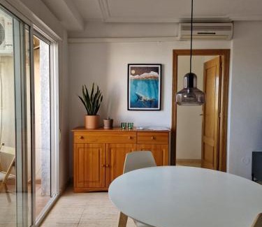 La Marina Apartment | Bonito piso al lado del Mar!