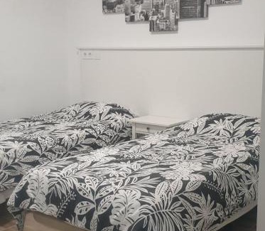 El Pilar Apartment | Bonito piso Metro Barrio del Pilar, Plaza Padrón