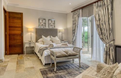 Trawal Bed & Breakfast | Bonne Chance Luxury Estate