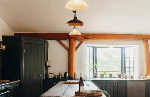 Hartley Other | Bonnie Blink House - Space, views and kangaroos!