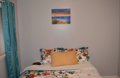 Melville House | Book Now Your Next Adventure & Walk to Adventure Park Long Island