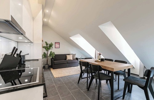 St. Gallen Apartment | book2stay 2.5-room apartment #8 Säntis up to 6 persons