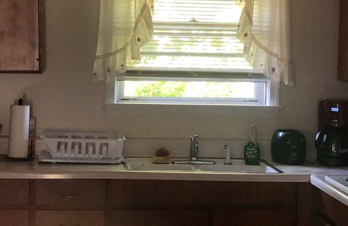 South Richmond House | Boomer's pad