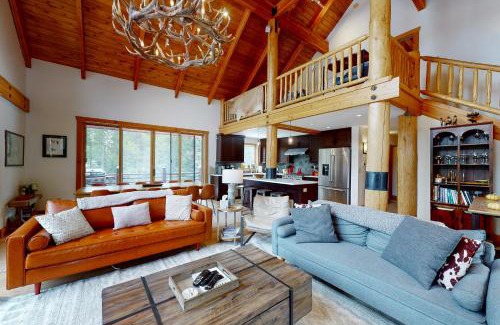 Big Sky Ski Chalet | Boondoggle Basin