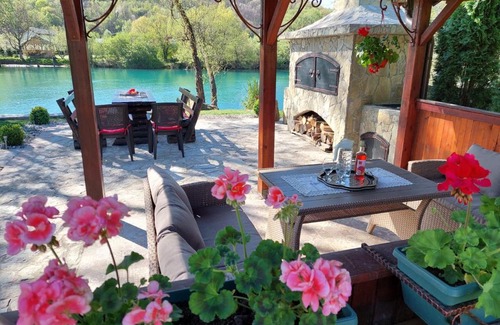 Bihac Villa | Bosanska kuća Emina