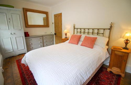Boscastle House | Bossy Castle