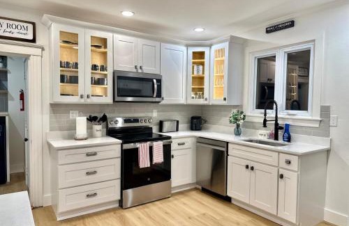 Framingham Apartment | Boston First floor condo