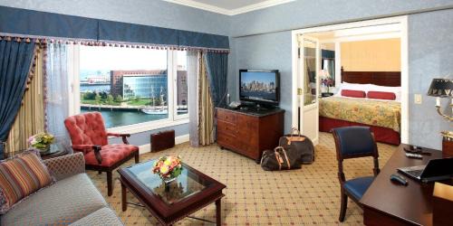 Waterfront Hotel | Boston Harbor Hotel