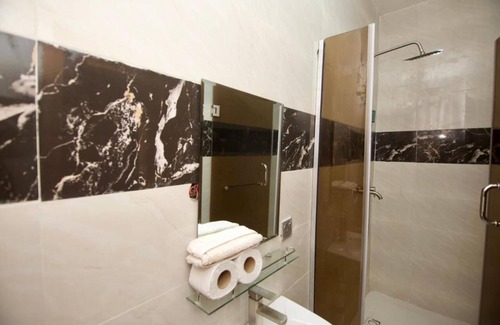 Obosi Hotel | BOSTON HILLS RESORT & HOTEL LTD