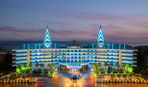 Okurcalar Hotel | Botanik Platinum Hotel
