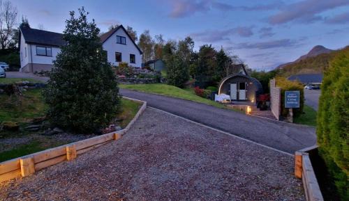 West Laroch House | Bothan Creag Sobhrag