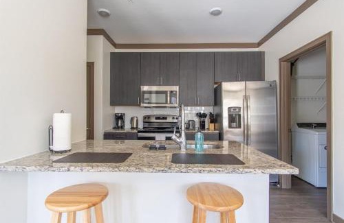Middletown Apartment | Boulevard Stays Expansive 1BR Suite Pool Parking & Gym