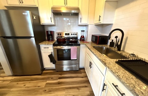 Southbank House | Boutique Home in Jax City