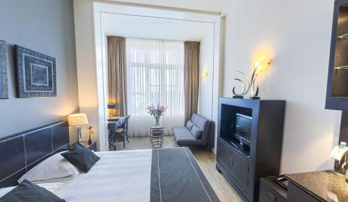 Aalsmeer Hotel | Boutique Hotel Chariot - Amsterdam Schiphol Airport