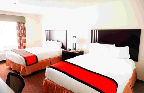 Alva Hotel | Boutique Hotel– Enjoy Clean Rooms, Hot Breakfast, WiFi, & Family Hospitality!