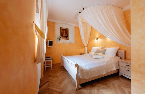 Cesky Krumlov Hotel | Boutique Hotel Romantick