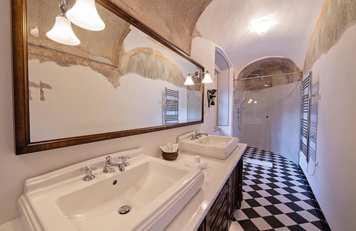 Banska Stiavnica Hotel | Boutique Hotel ERB