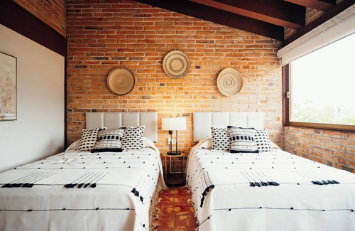 Lazaro Cardenas Hotel | Boutique Hotel & Suites Hacienda Lord Twigg
