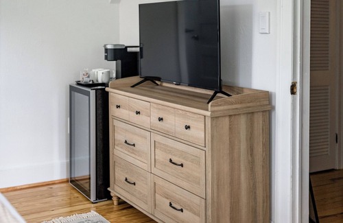 Altavista Apartment | Boutique Inn Private Deluxe Suite w/Hot Tub!