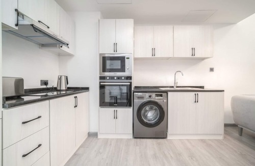 Barsha Heights Apartment | Boutique Luxury Living near Palm Jumeirah