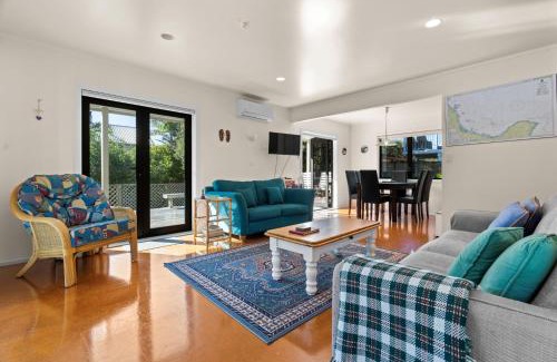 Bowentown House | Bowentown Beauty