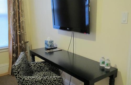 Somerville Bed & Breakfast | Bowers House BnB Harvard MIT Cambridge Boston