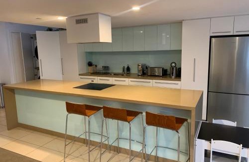 Sullivan's Cove Apartment | Boxwood IXL Luxe Hobart Waterfront Apartment